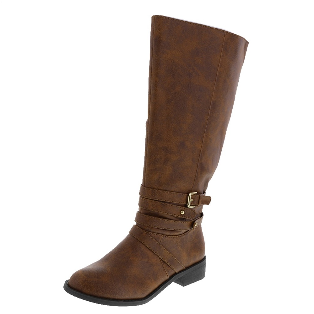 Tall tan brown boots